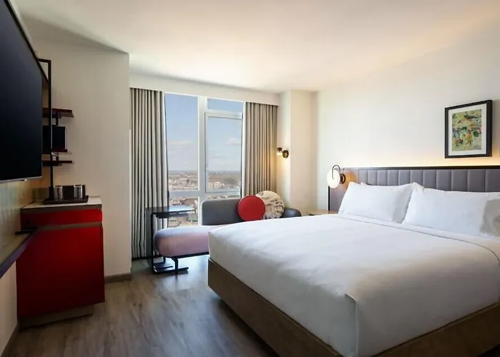 Renaissance New York Flushing Hotel At Tangram